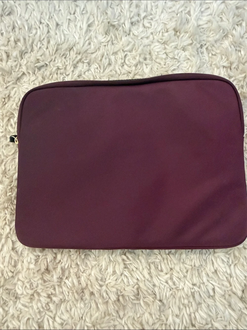 Kate Spade New York Burgundy Laptop Sleeve Case Gold Logo